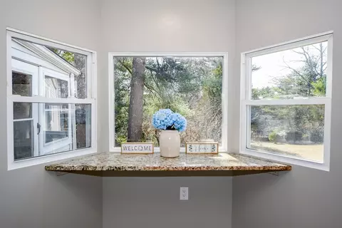 52 Holiday Dr, Wareham, MA 02576 photo 18