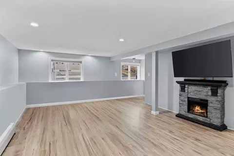 Living - 4 Pranker Rd, Saugus, MA 01906 photo 5 of 5