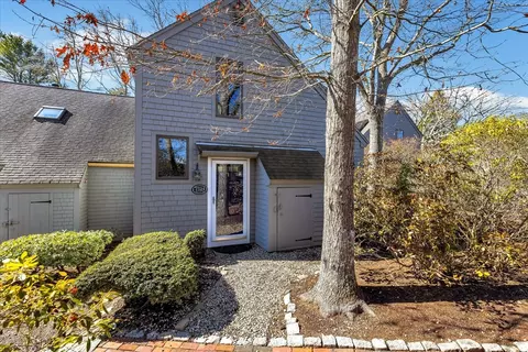 68 Mid Iron Way #7524, Mashpee, MA 02649