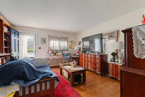 Living - 1 Brightside Ave, Gloucester, MA 01930 photo 1 of 4