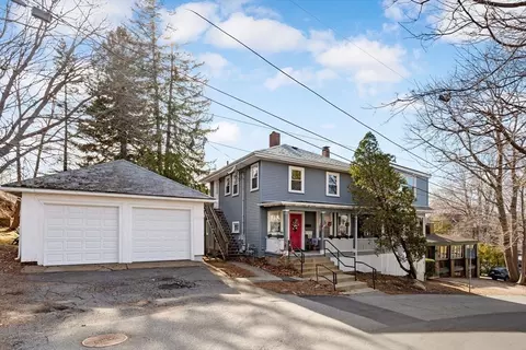 1 Brightside Ave, Gloucester, MA 01930