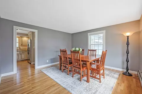 Dining - 9 Pine St, Franklin, MA 02038 photo 3 of 3