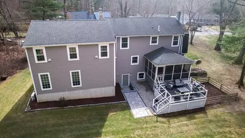 Exterior - 9 Pine St, Franklin, MA 02038 photo 2 of 6