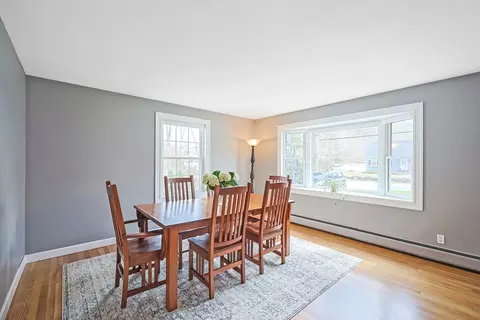 Dining - 9 Pine St, Franklin, MA 02038 photo 2 of 3