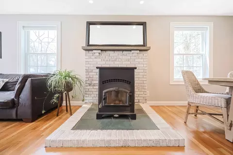Living - 9 Pine St, Franklin, MA 02038 photo 1 of 2