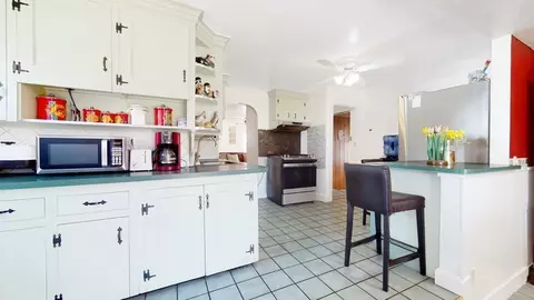 Kitchen - 6 Everett St, Avon, MA 02322 photo 1 of 4