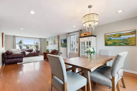 Dining - 3 Breezy Point Rd, Gloucester, MA 01930 photo 2 of 4