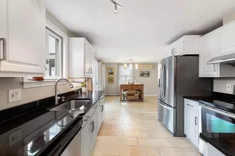 Kitchen - 3 Breezy Point Rd, Gloucester, MA 01930 photo 1 of 3