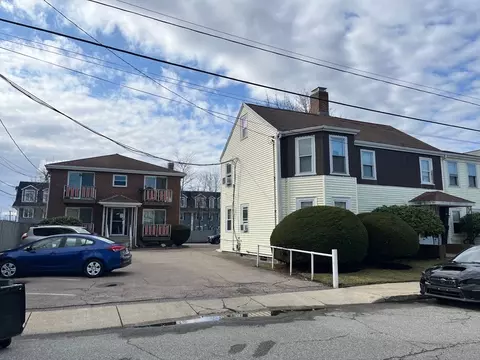 100-102 Central St, Waltham, MA 02453