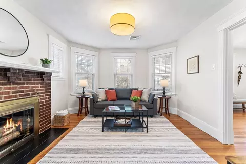 51 Kenmere Rd #51, Medford, MA 02155