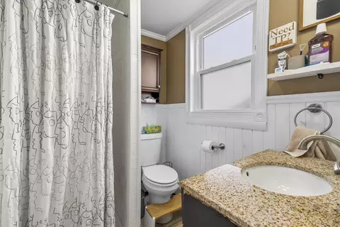 Bath - 528 Eastern Ave, Fall River, MA 02723 photo 3 of 4