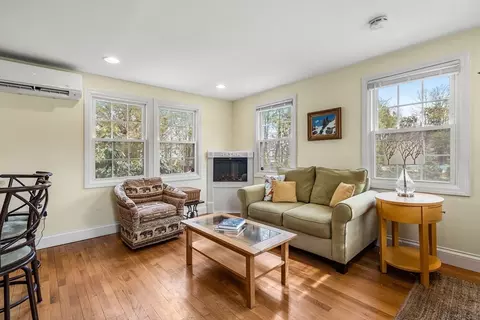 77 Cushing Rd, Milton, MA 02186 photo 5