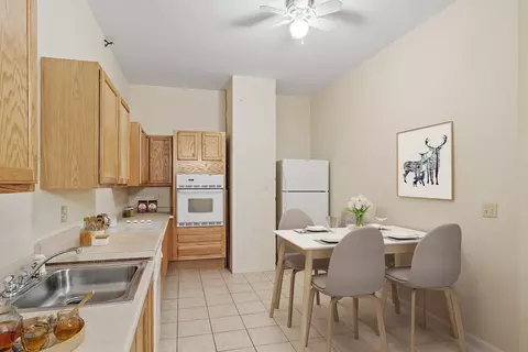 33 Middle St #2, Lowell, MA 01852 photo 3