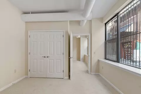 33 Middle St #2, Lowell, MA 01852 photo 15