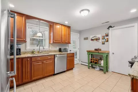 Kitchen - 14 Walker St, Maynard, MA 01754 photo 3 of 5