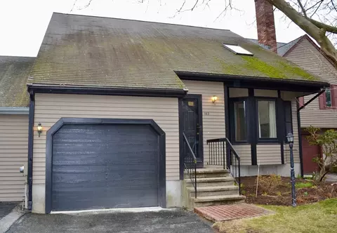 183 Copperwood Dr #183, Stoughton, MA 02072