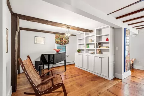 19 Middle St, Marblehead, MA 01945 photo 15