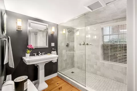19 Middle St, Marblehead, MA 01945 photo 18