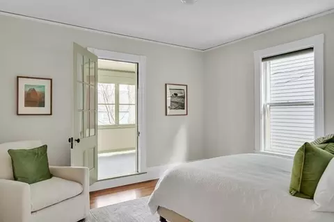 37 Stanton Rd, Brookline, MA 02445 photo 10