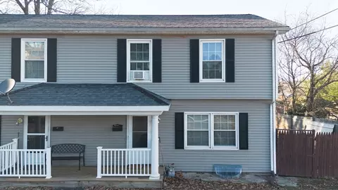21 Erie Ave #21, Worcester, MA 01605
