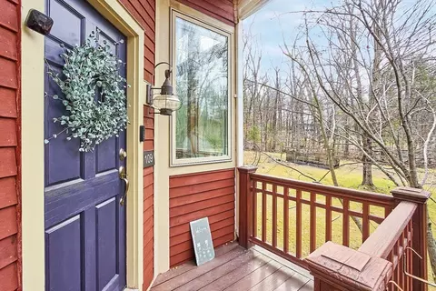 109 E Bare Hill Rd, Harvard, MA 01451 photo 2
