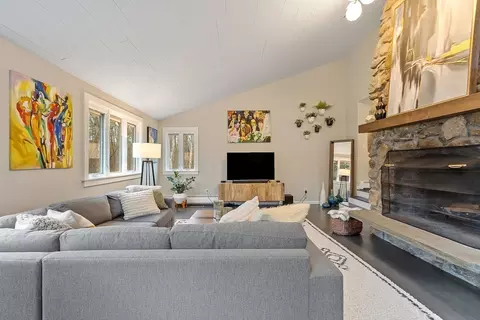 109 E Bare Hill Rd, Harvard, MA 01451 photo 8