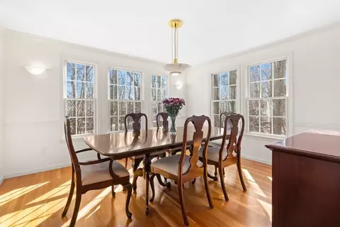 24 Eugene Dr, Winchester, MA 01890 photo 8