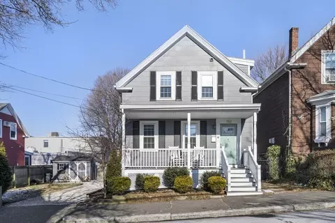 152 Lincoln St, Winthrop, MA 02152