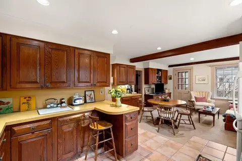 23 Gregory St, Marblehead, MA 01945 photo 17
