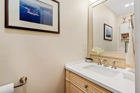 23 Gregory St, Marblehead, MA 01945 photo 19