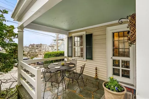 23 Gregory St, Marblehead, MA 01945 photo 8