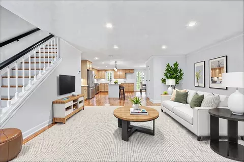 547 Washington #B18, Pembroke, MA 02359