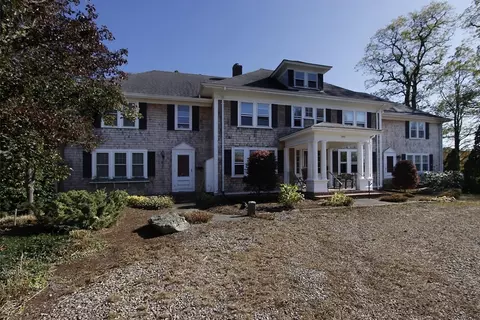 545 W Falmouth Hwy #4, Falmouth, MA 02540