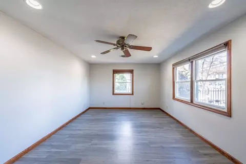 Living - 166 Nottingham, Springfield, MA 01104 photo 4 of 4