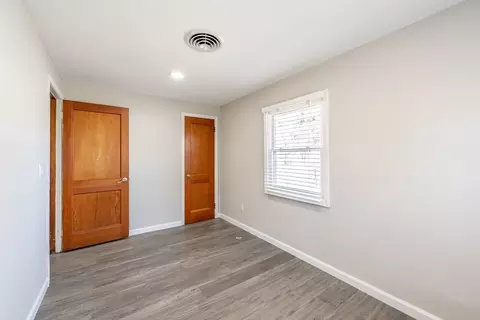 Bedroom - 166 Nottingham, Springfield, MA 01104 photo 1 of 4