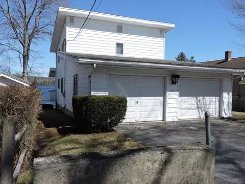 67 Birch Island Rd, Webster, MA 01570 photo 6