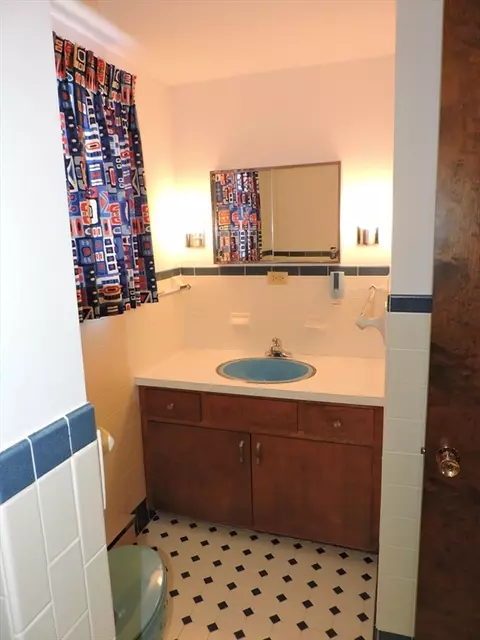 67 Birch Island Rd, Webster, MA 01570 photo 34