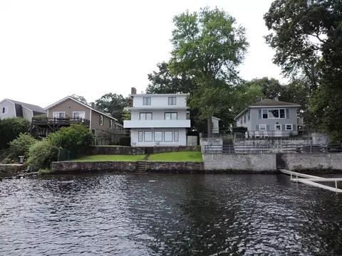 67 Birch Island Rd, Webster, MA 01570 photo 3