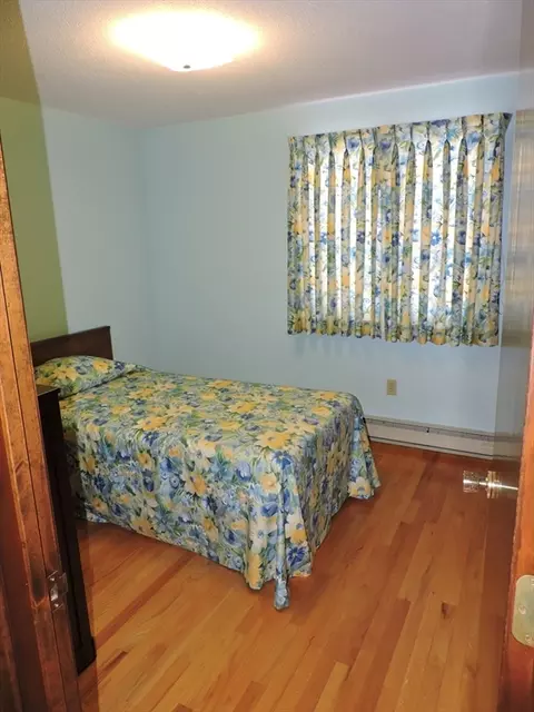 67 Birch Island Rd, Webster, MA 01570 photo 32