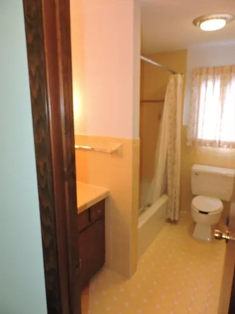 67 Birch Island Rd, Webster, MA 01570 photo 24
