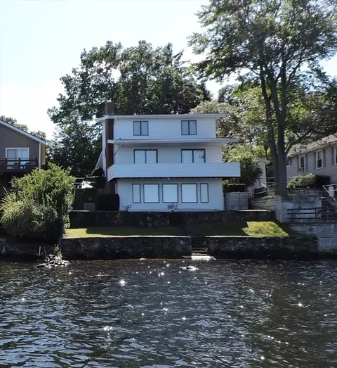 67 Birch Island Rd, Webster, MA 01570 photo 2