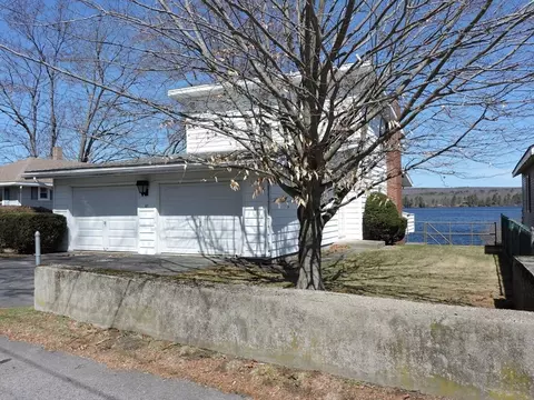 67 Birch Island Rd, Webster, MA 01570 photo 5