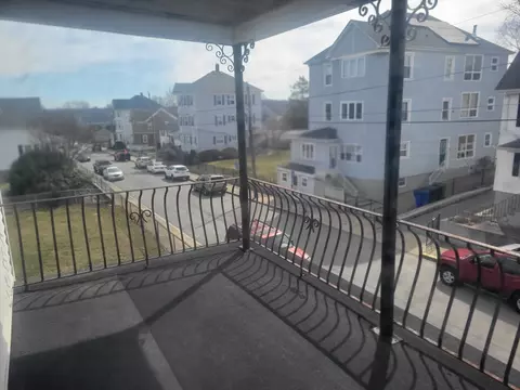 528 Lawton St, Fall River, MA 02721 photo 7