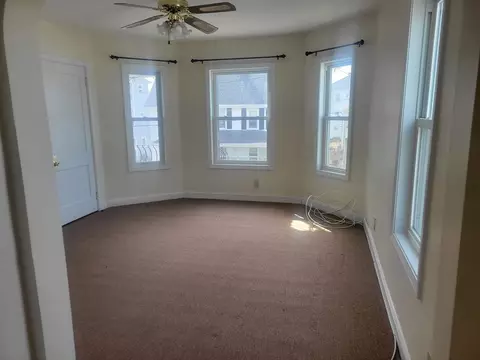 528 Lawton St, Fall River, MA 02721 photo 14