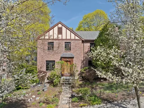 56 W Boulevard Rd, Newton, MA 02459