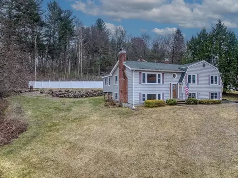 20 Footpath Rd, Chelmsford, MA 01824