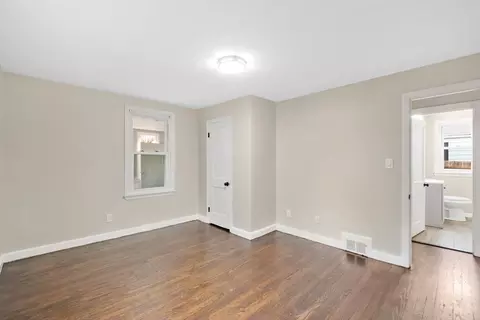 34 Brooks St, Springfield, MA 01109 photo 16