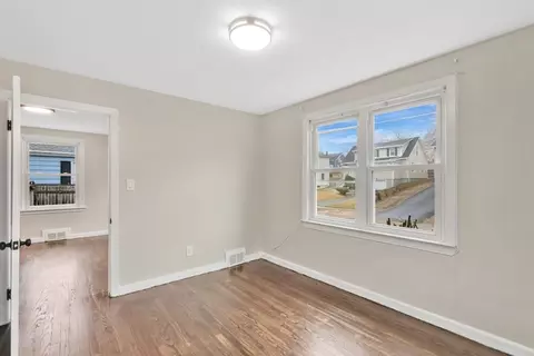 34 Brooks St, Springfield, MA 01109 photo 20