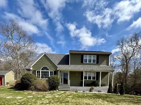68 Sandy Beach Rd, Plymouth, MA 02360