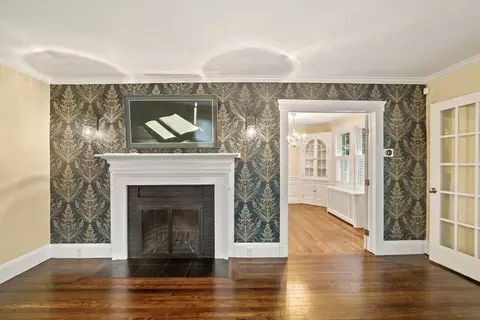 6 Saunders Ter, Wellesley, MA 02481 photo 8